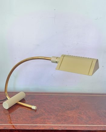 Lampada da tavolo in ottone