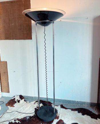 Lampada da terra modello Melaina