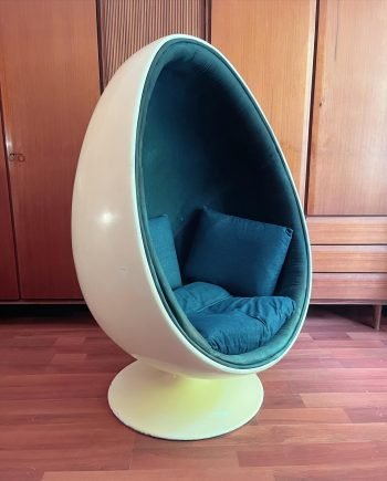 Poltrona modello Ovalia
