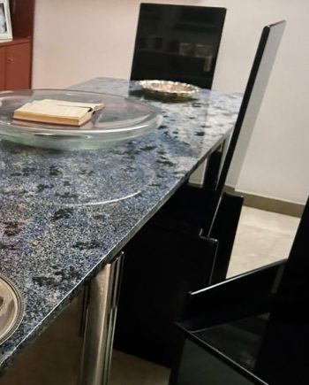 Tavolo da pranzo modello Alcinoo