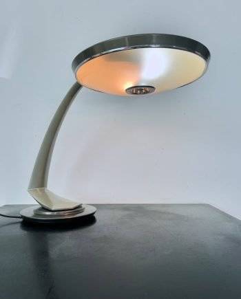 Lampada da tavolo modello boomerang 2000
