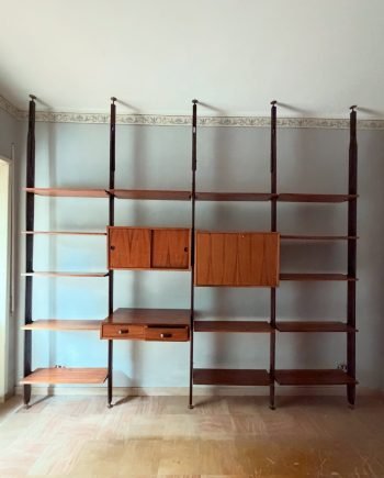 Libreria modulare cielo terra stile svedese